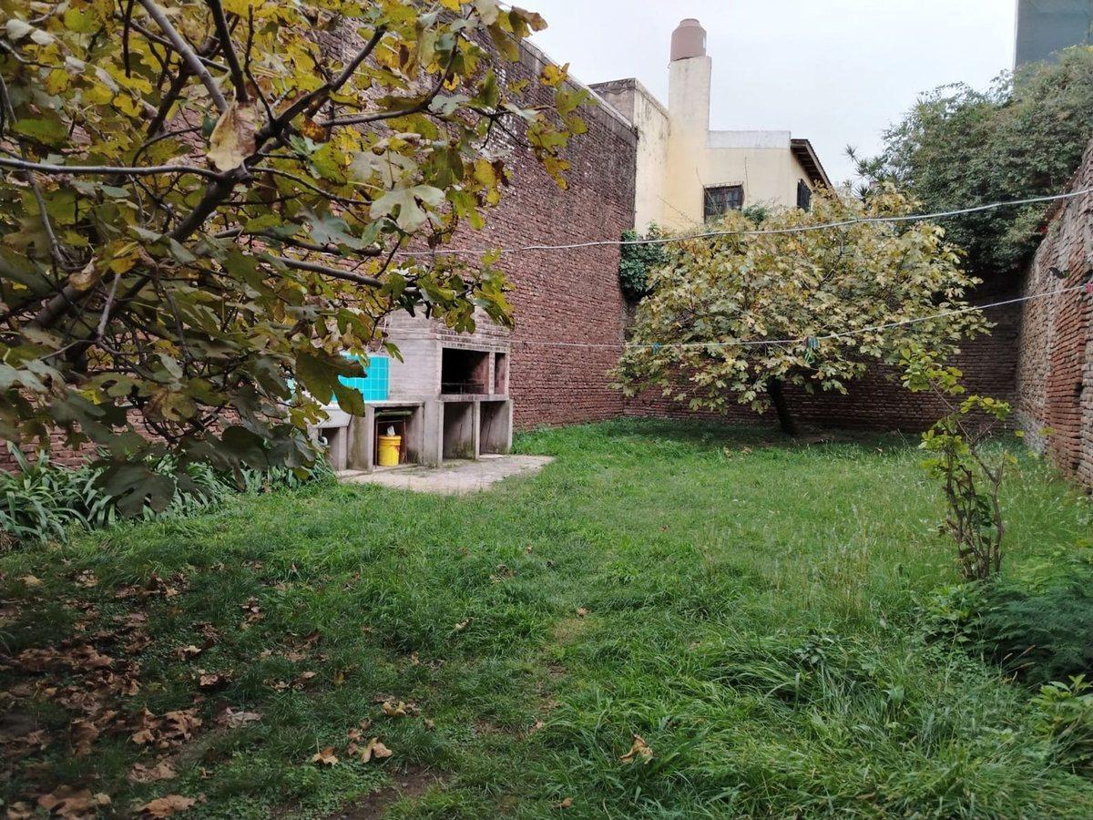 VENTA LOTE CASA PARQUE CHACABUCO AVENIDA CARABOBO