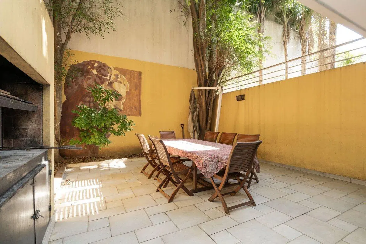 VENTA PH TRIPLEX/5 AMB C/PATIO/COCH/CHACARITA 2