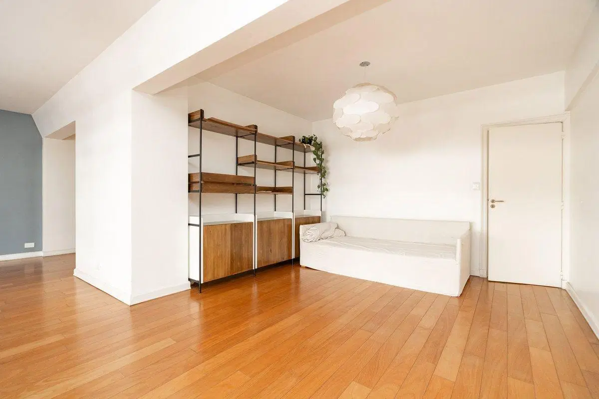 VENTA C/ RENTA EXCLUSIVO PISO EN BOULEVARD OLLEROS 5