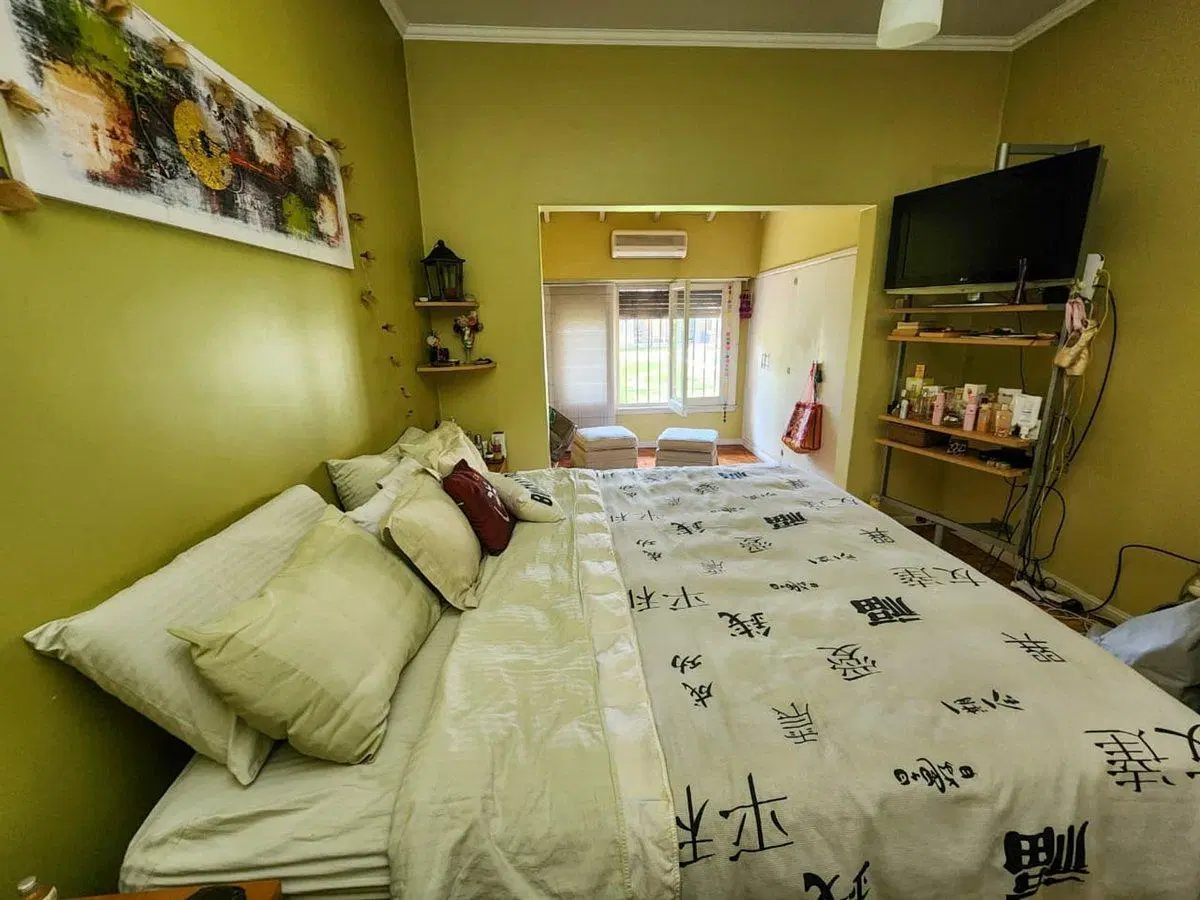 VENTA CASA 5 AMB + QUINCHO + PILETA - HURLINGHAM 4