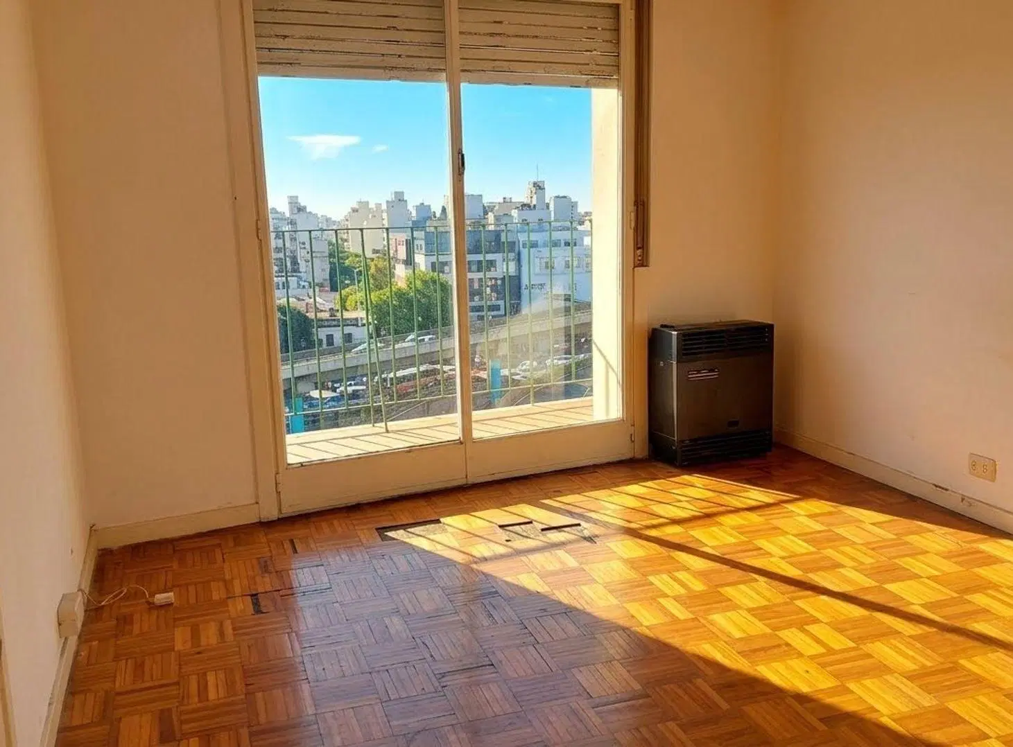 Departamento 4 Amb. Apto Profesional/Comercial 8