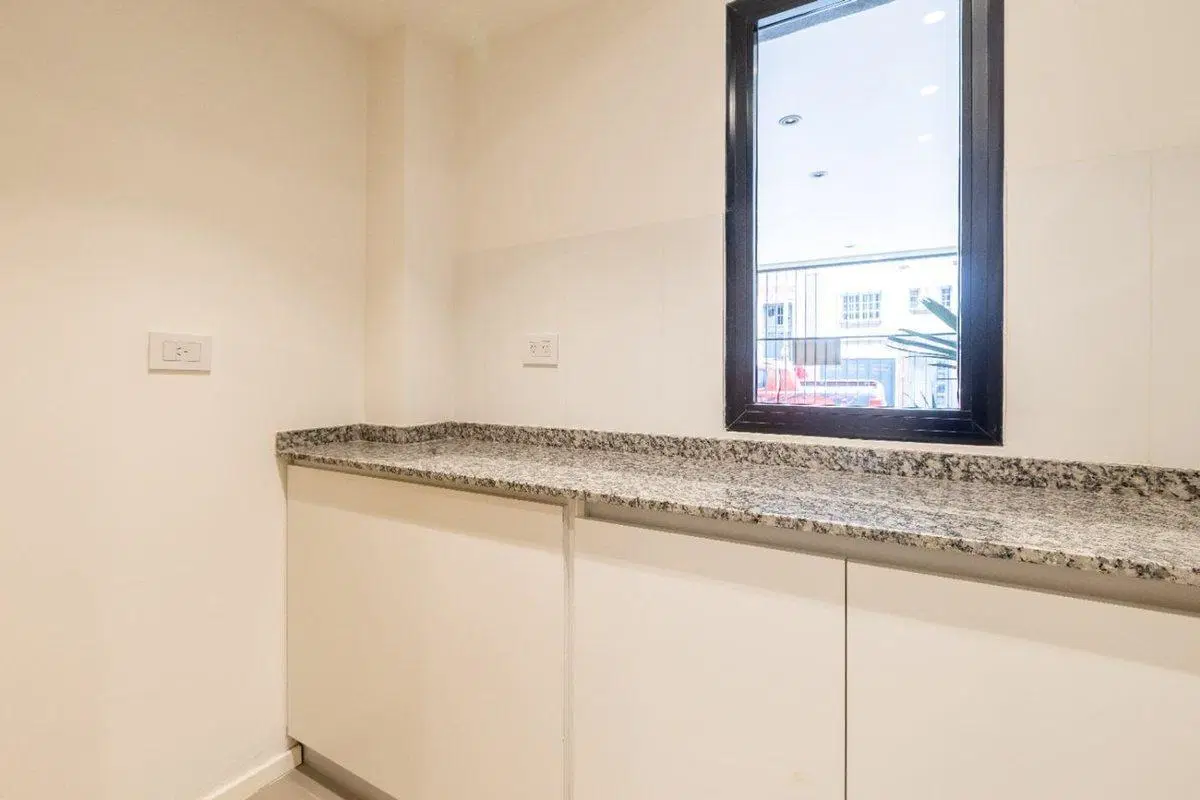 Venta Departamento 2 ambientes tipo Duplex-Flores 3