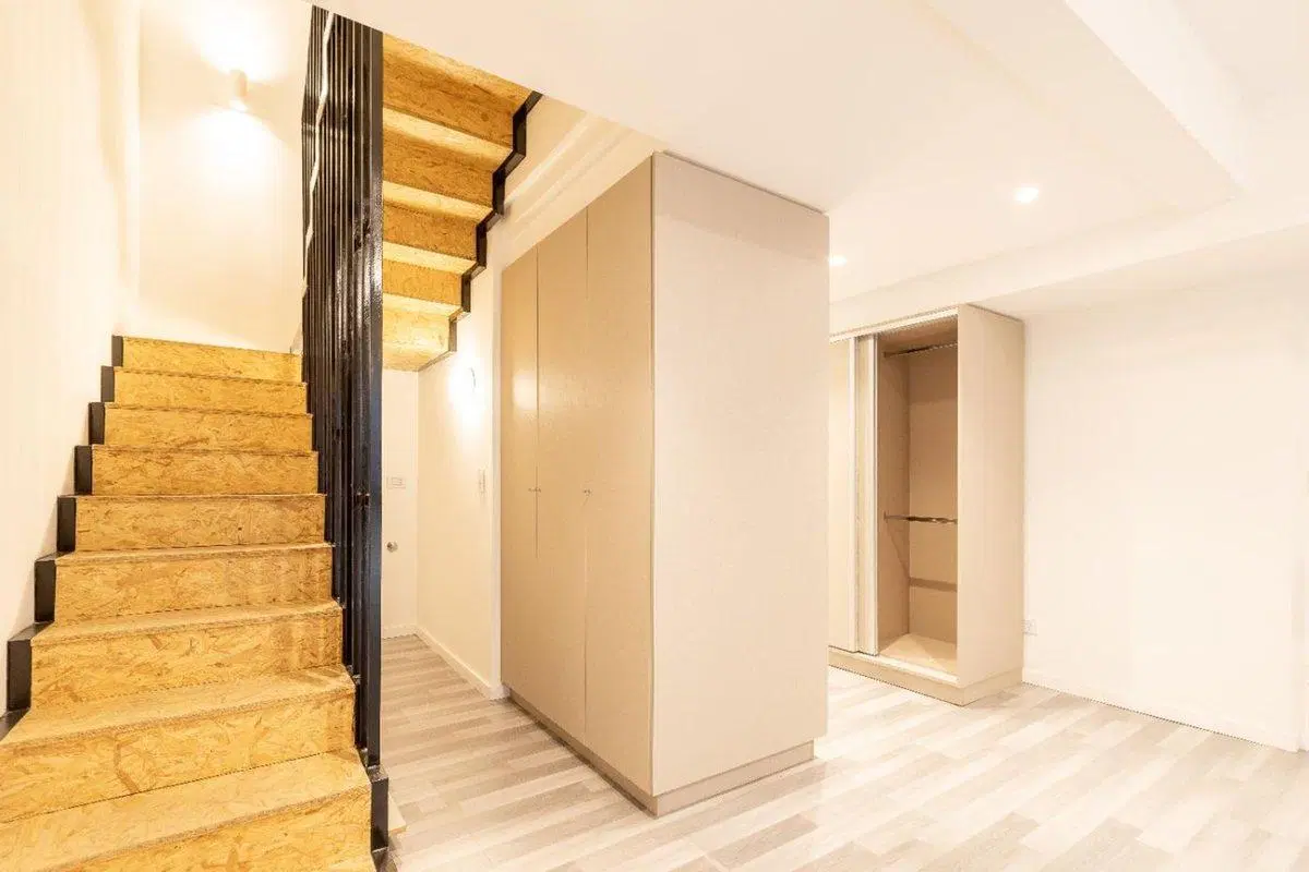 Venta Departamento 2 ambientes tipo Duplex-Flores 2