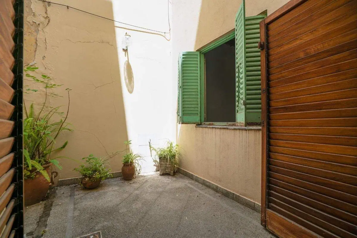 Venta PH 1 dormitorio, Terraza, Patio, Escritorio 3