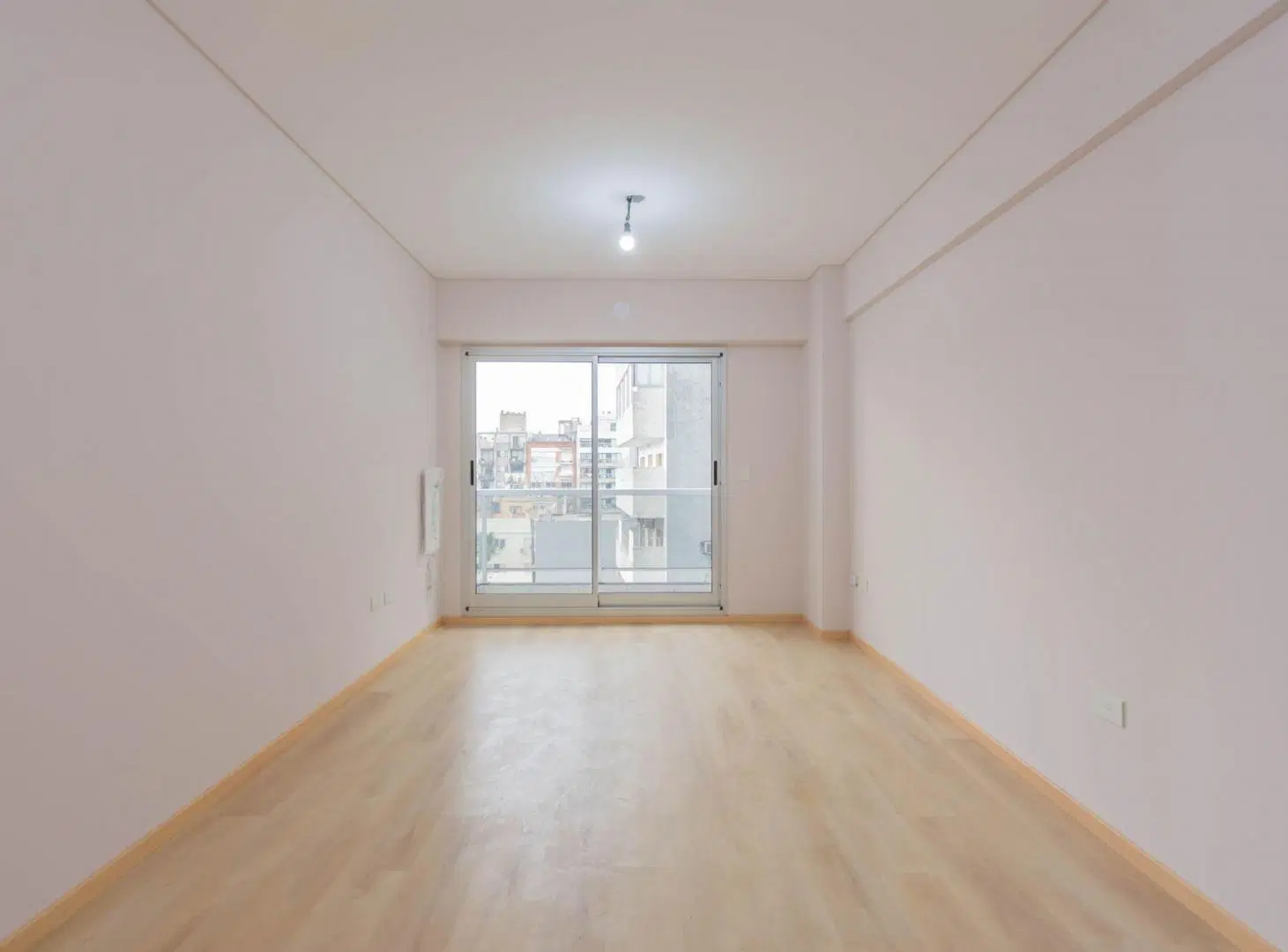 ALQUILER - 2 AMBIENTES - BALCON - CABALLITO 4