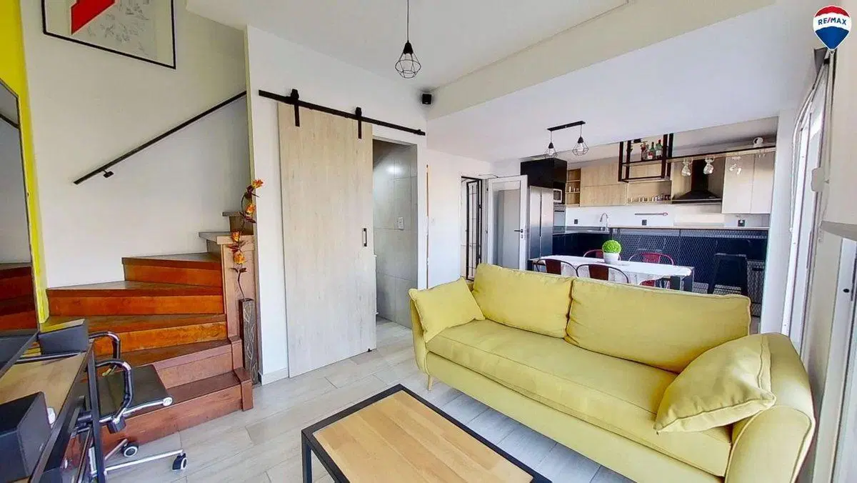 VENTA DEPTO. 3 AMB. BALCON Y COCHERA CIUDADELA 4