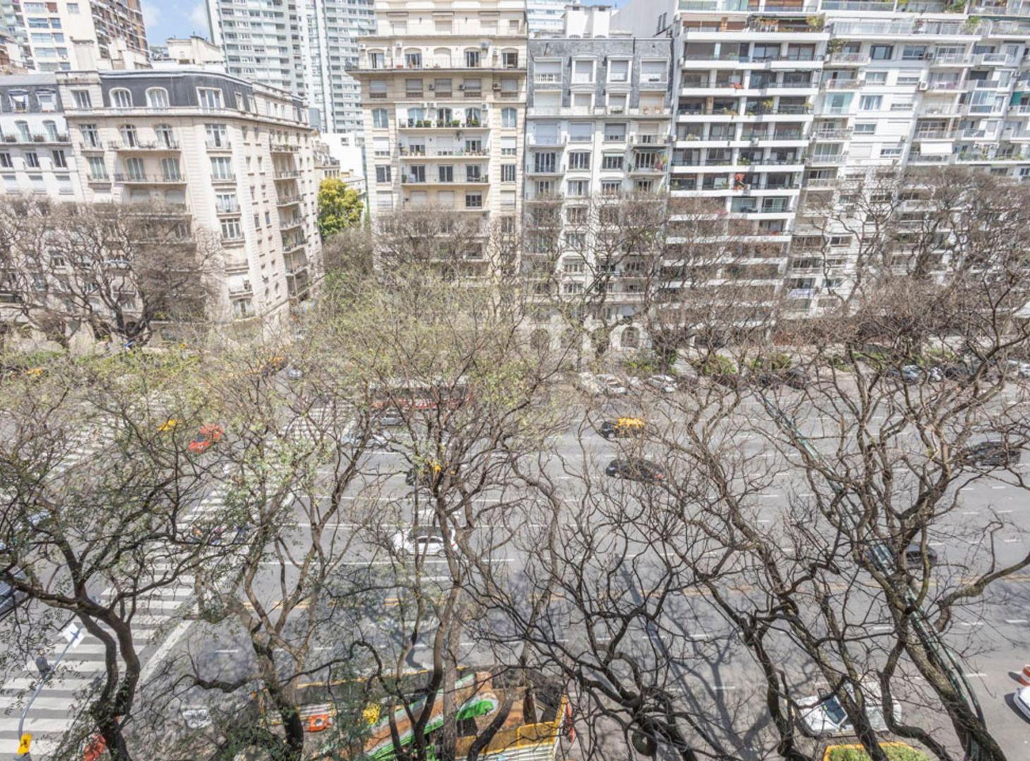 EXCLUSIVO 8° PISO CATEGORIA VENTA COCHERA PALERMO