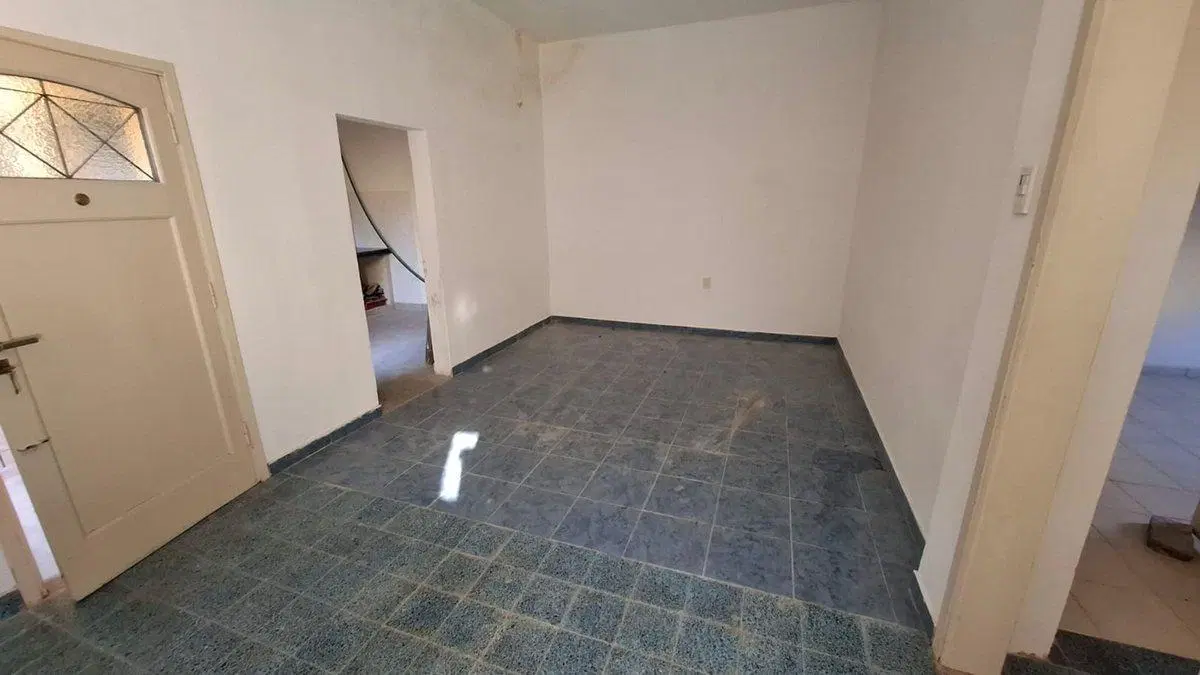 CASA 3 AMB PATIO, JARDIN Y TERRAZA EN CASEROS 3