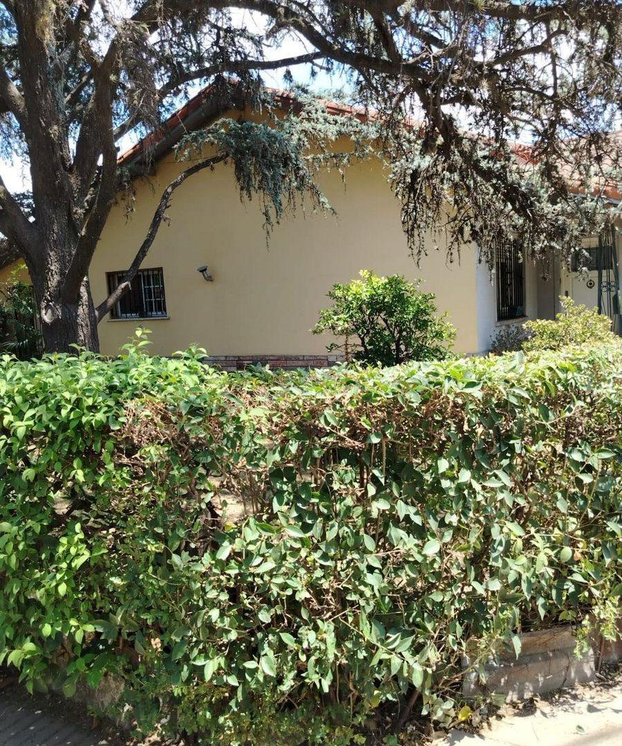 CASA EN VENTA !! CUATRO AMBIENTES, MERLO BS. AS.