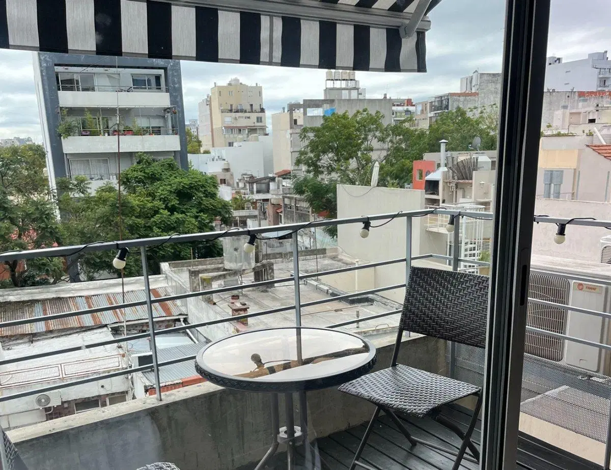 ALQUILER TEMPORARIO MONO AMOBLADO C/BALCON P.CHAS 2