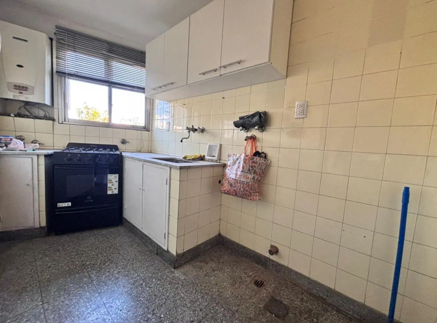 ALQUILER 2 AMBIENTES BOEDO MUY LUMINOSO AL FRENTE 4