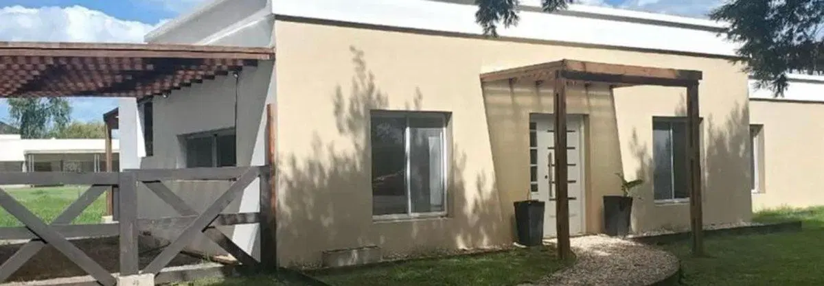 VENTA CASA 5AMB C/ PILETA HARAS DEL SUR ll 3