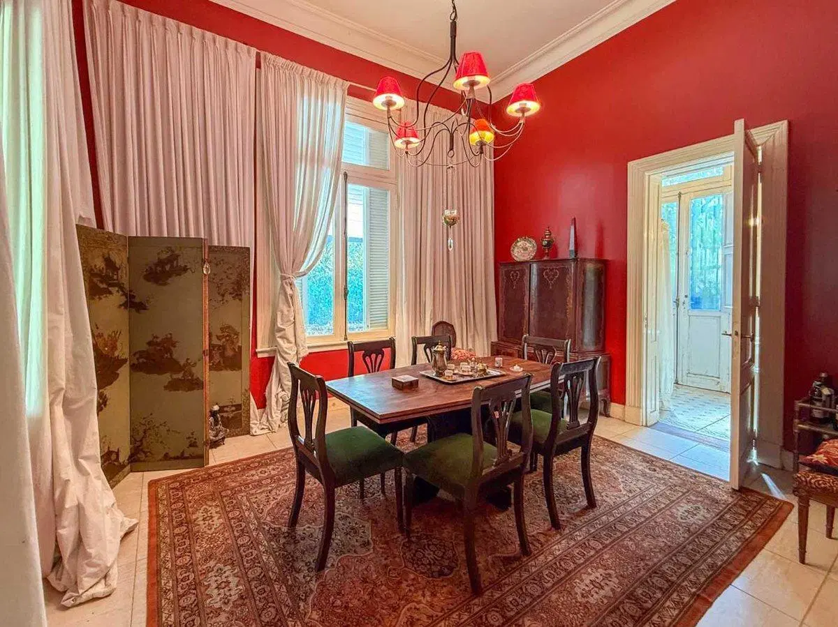 Venta Casa Estilo Inglés XIX Jardín Pileta Tigre 3