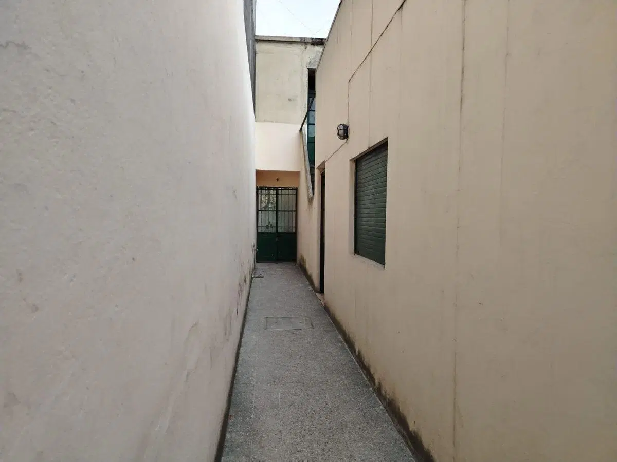 VENTA LOTE CASA PARQUE CHACABUCO AVENIDA CARABOBO 4