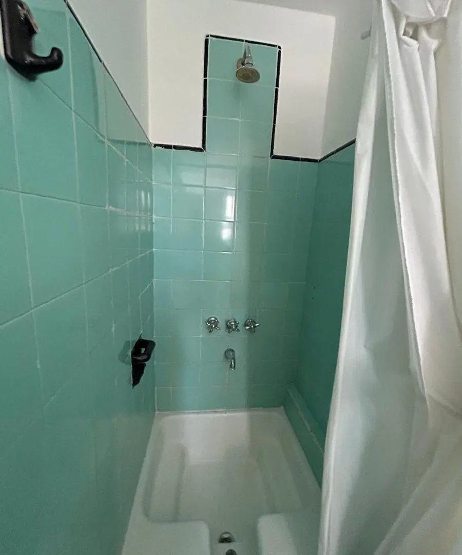 VENTA DEPTO 2 AMBIENTES EN COGHLAN 8