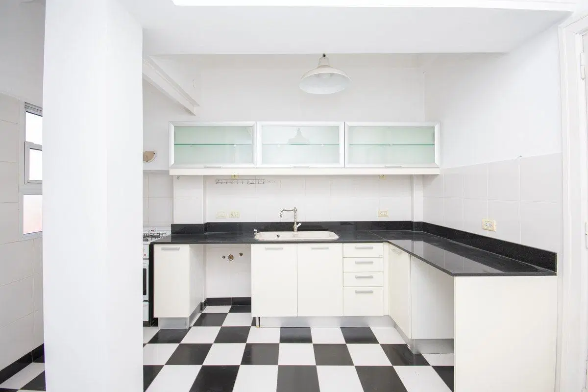 VENTA DEPARTAMENTO  BALVANERA 5