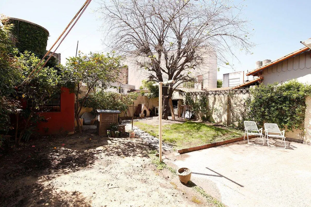 VENTA LOTE C/ CASA  PARA REFAC – RAMOS MEJIA 4