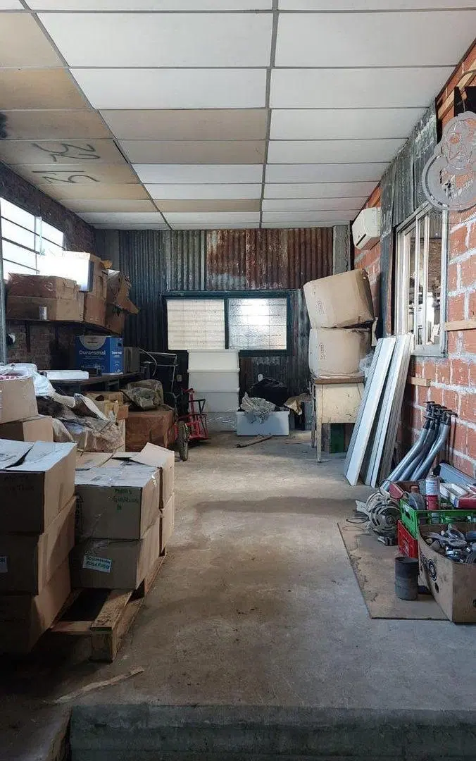 VENTA GALPON + VIVIENDA 3 AMB LAFERRERE 5