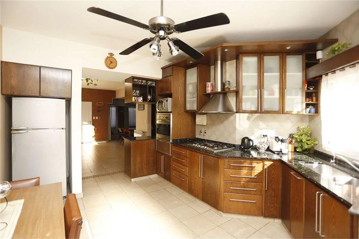 VENTA CASA 5 AMB LOTE / PROP SAN JUSTO 4