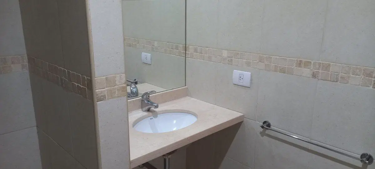 MONOAMBIENTE AMOBLADO FRENTE CON BALCON ,AMENITIES 3