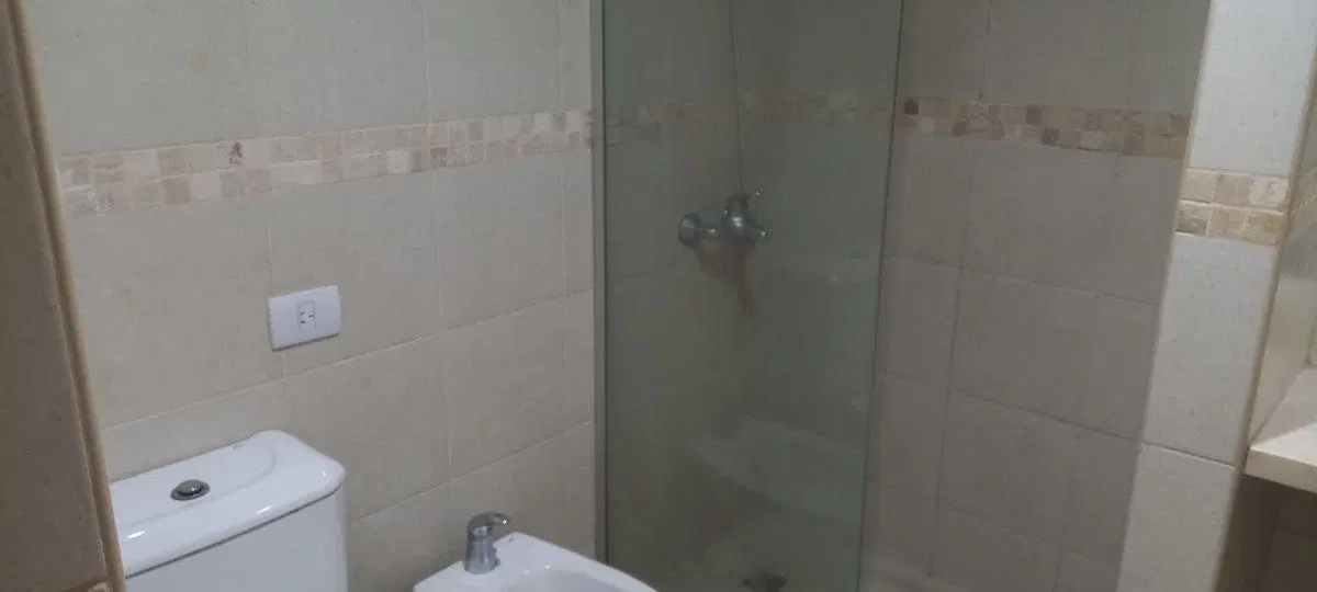 MONOAMBIENTE AMOBLADO FRENTE CON BALCON ,AMENITIES 4