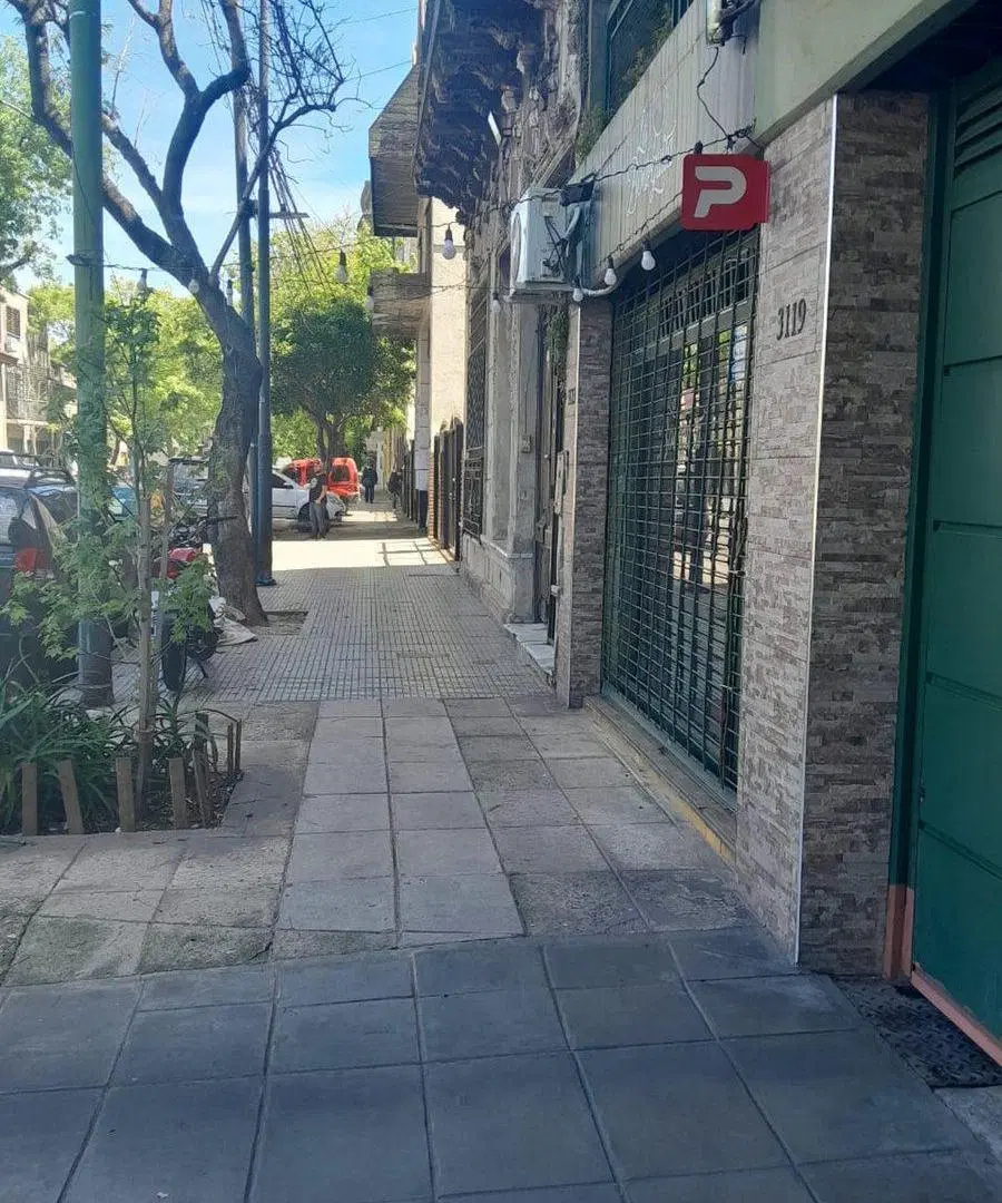 VENTA COCHERA  PB  FIJA CUBIERTA  PARQUE PATRICIOS 4