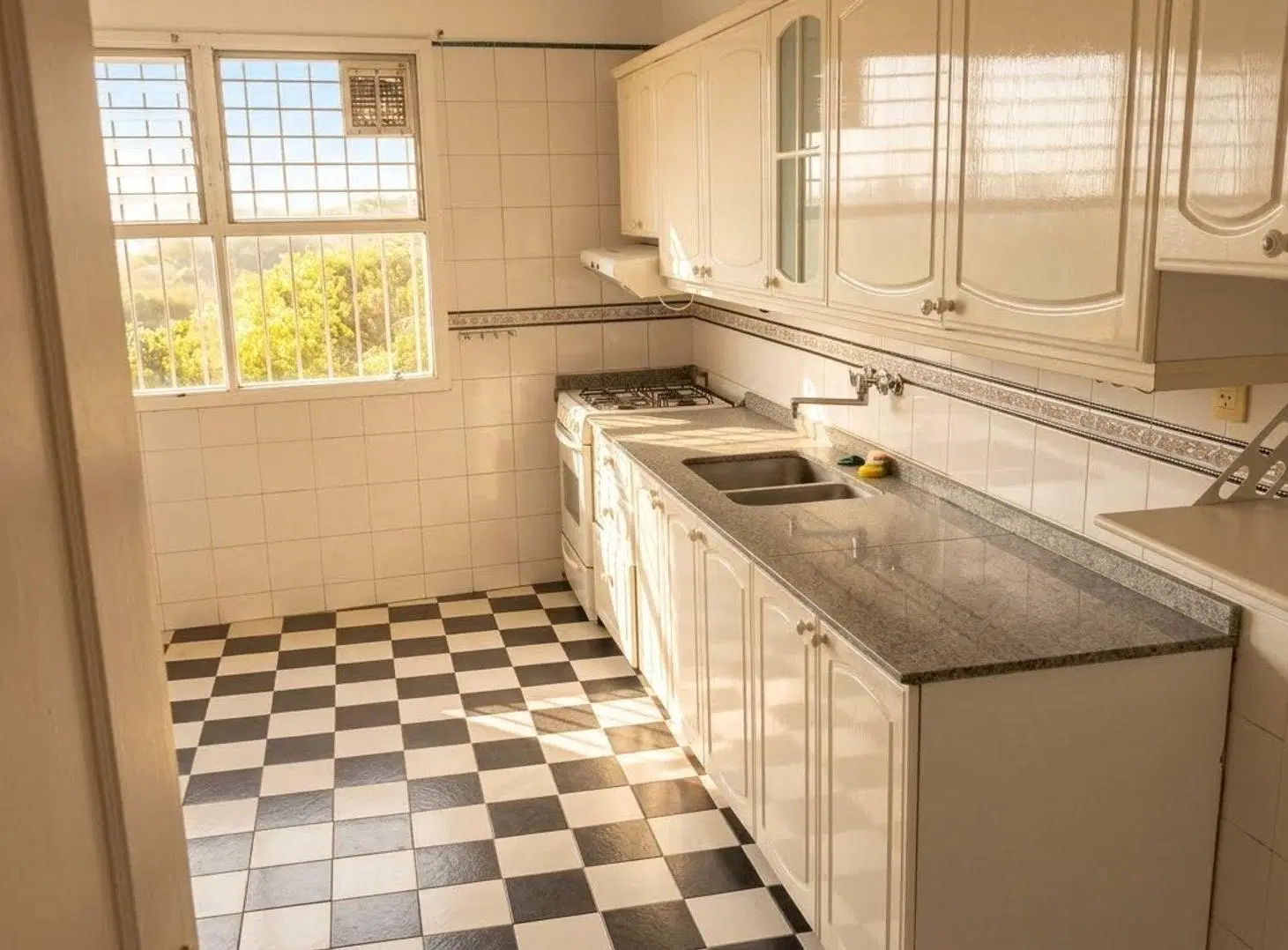 Departamento 4 Amb. Apto Profesional/Comercial 2