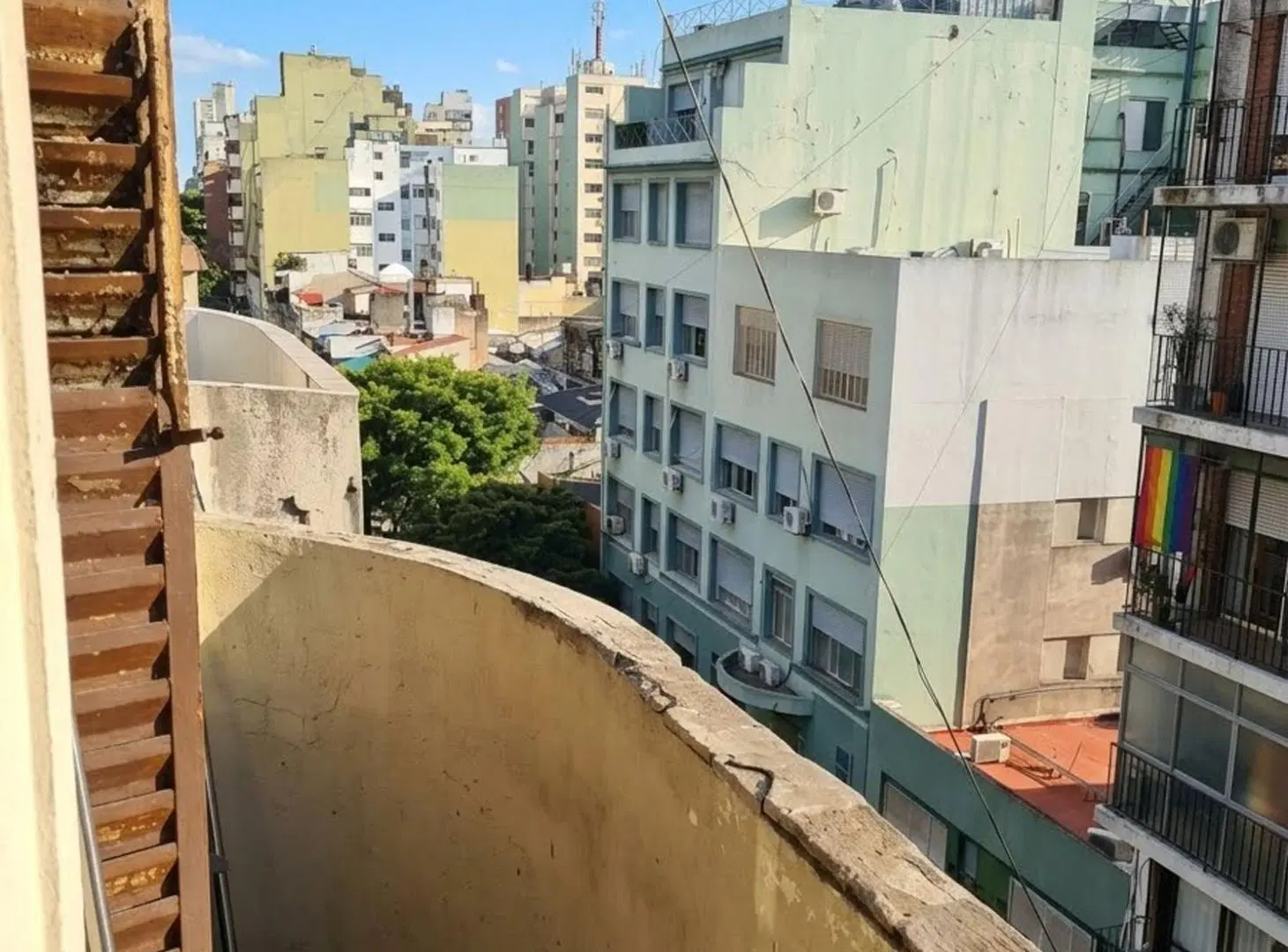 Venta Departamento 2 Amb Balvanera a Refaccionar 8