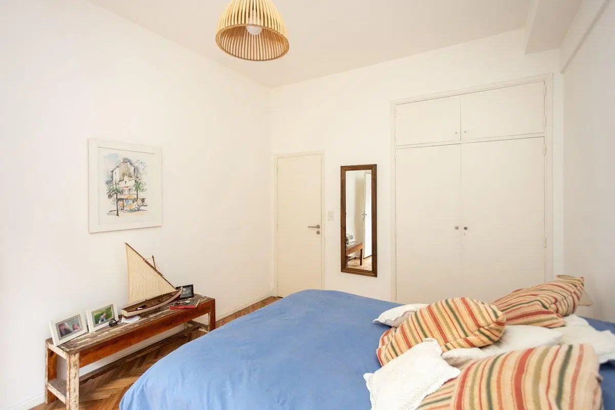 VENTA DEPTO 2 AMB. REFACCIONADO  ACASSUSO 2