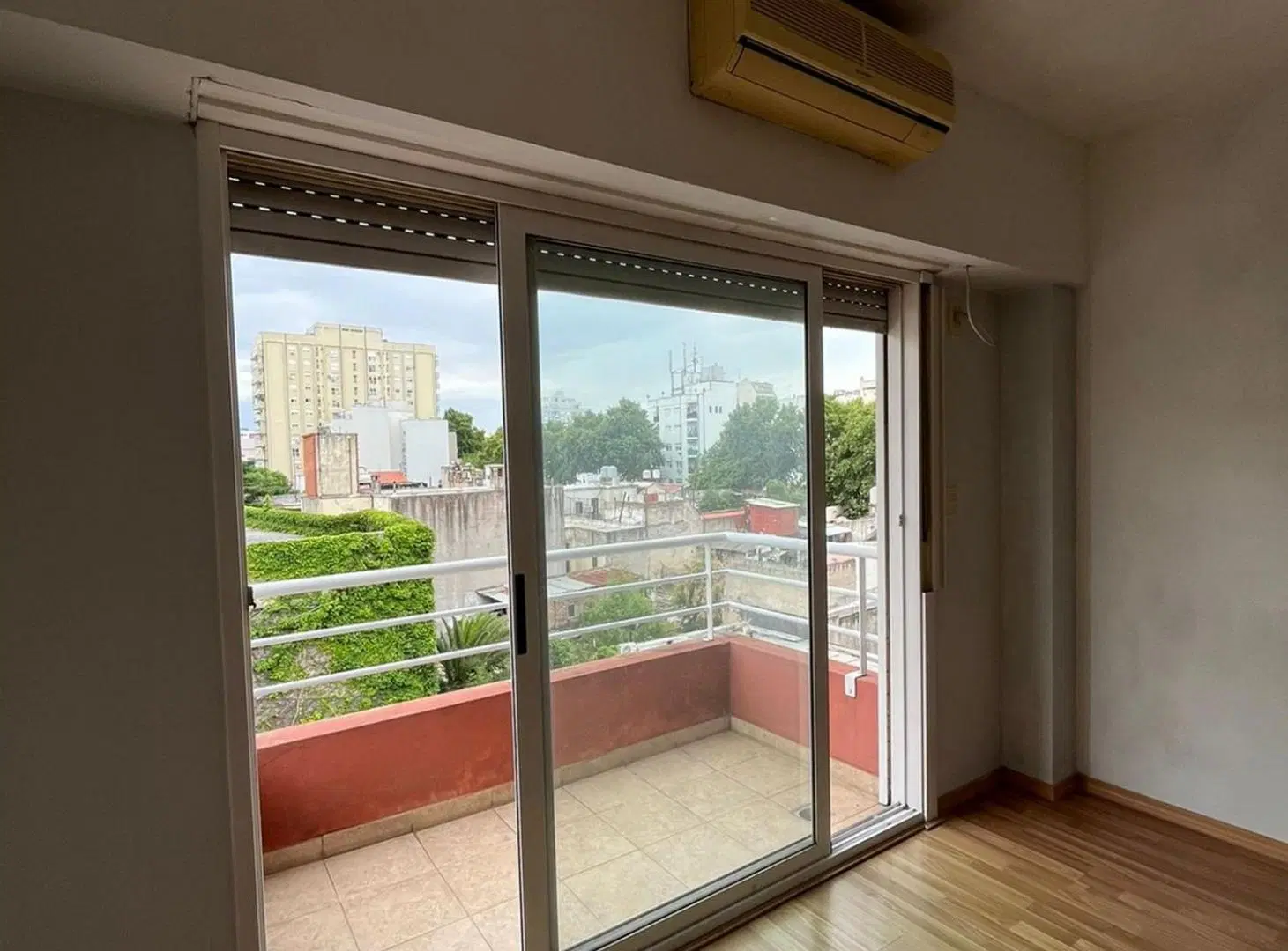 ALQUILER MONOAMBIENTE CON BALCON SAN CRISTOBAL 5