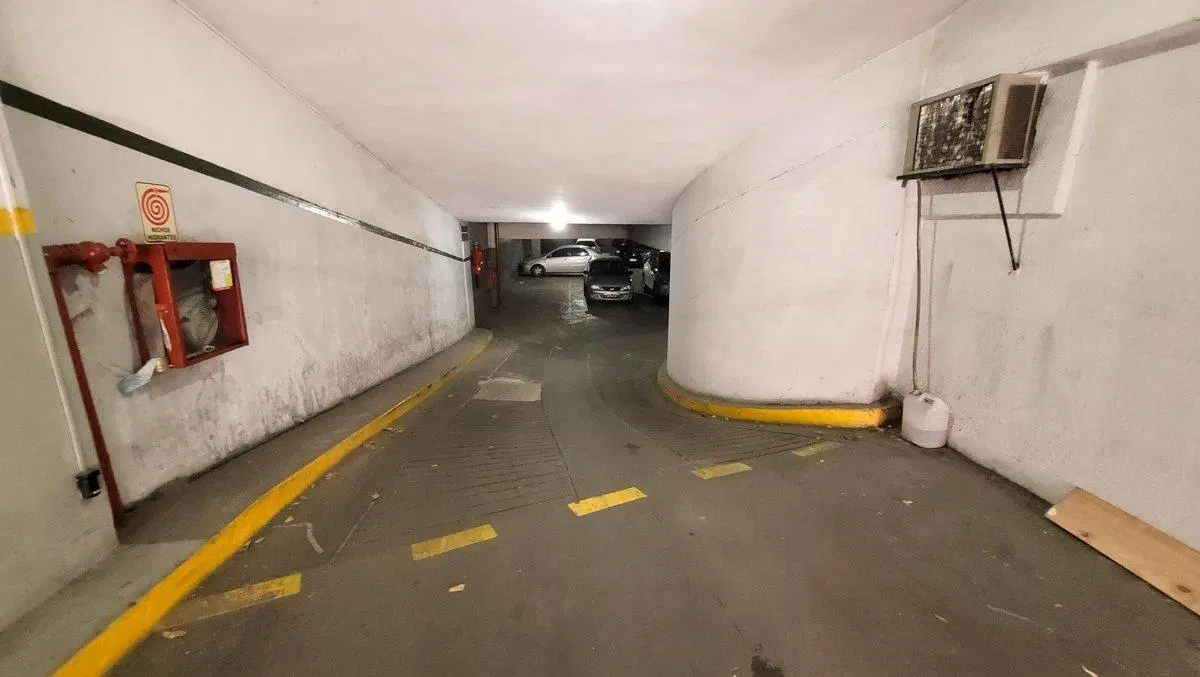 Cochera en Venta – Av Rivadavia 4300, CABA 2