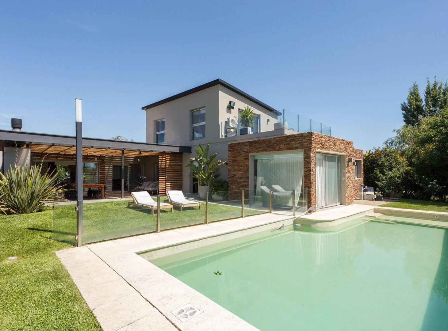 Foto de VENTA CASA C/AMARRA AL RIO LUJAN BARRIO SAN MARCO, imagen 5