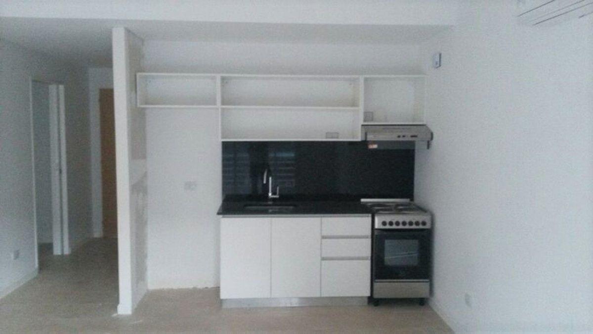 Foto de VENTA DPTO 2 AMBIENTES C/BALCÓN Y COCHERA TIGRE, imagen 3