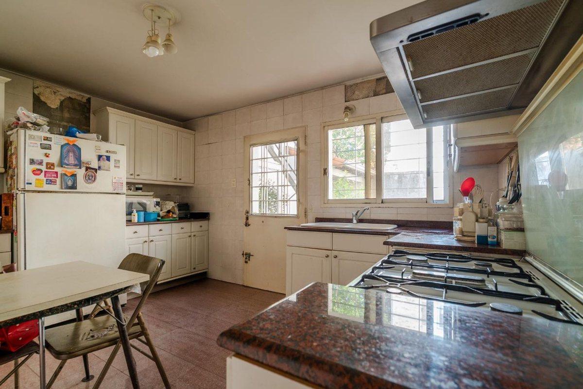 Foto de VENTA CASA MARTINEZ 7 AMB 4 DORMITORIOS JARDIN, imagen 4
