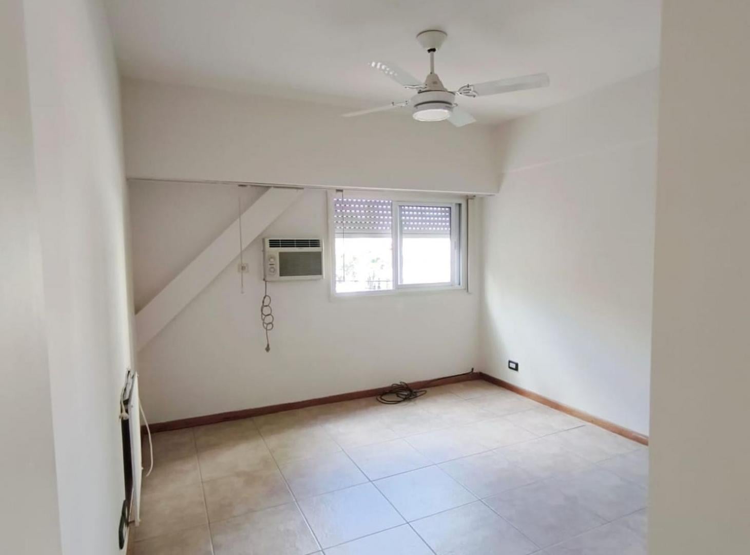 Foto de 2 Ambientes muy luminoso en Esq Privilegiada, imagen 4