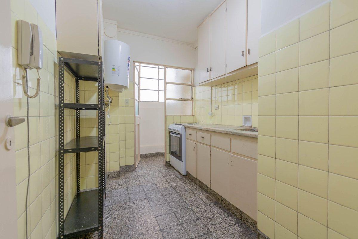 Foto de VENTA 4 AMBIENTES + 2 BAÑOS + 2 BALCONES - ALMAGRO, imagen 2