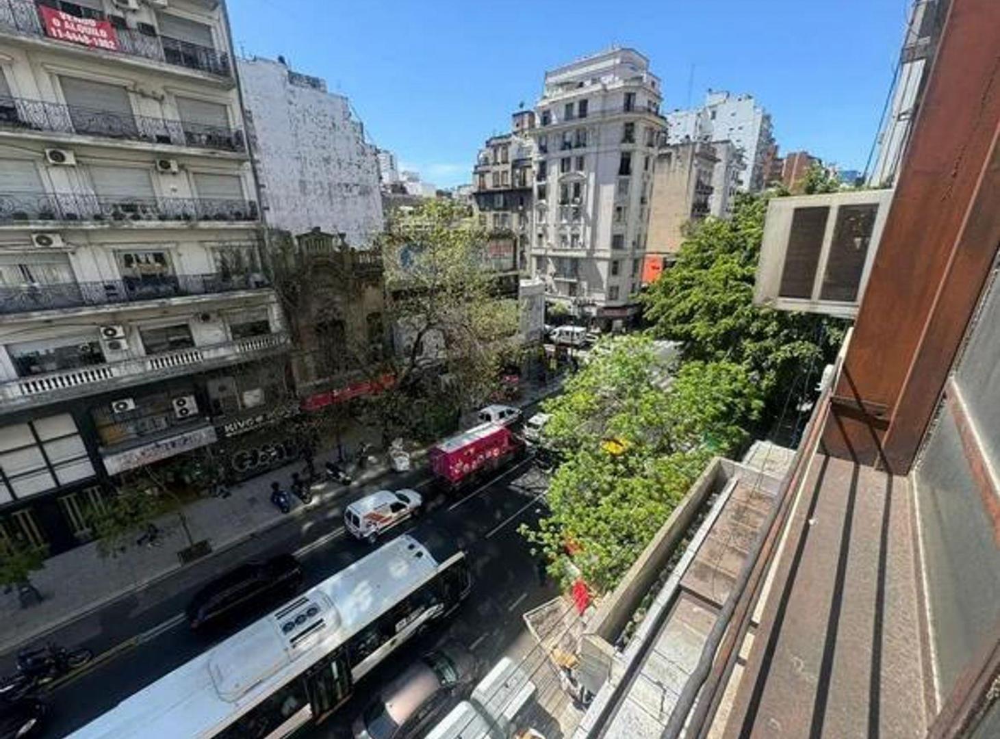 Foto de VENTA OFICINA EN BALVANERA, imagen 5