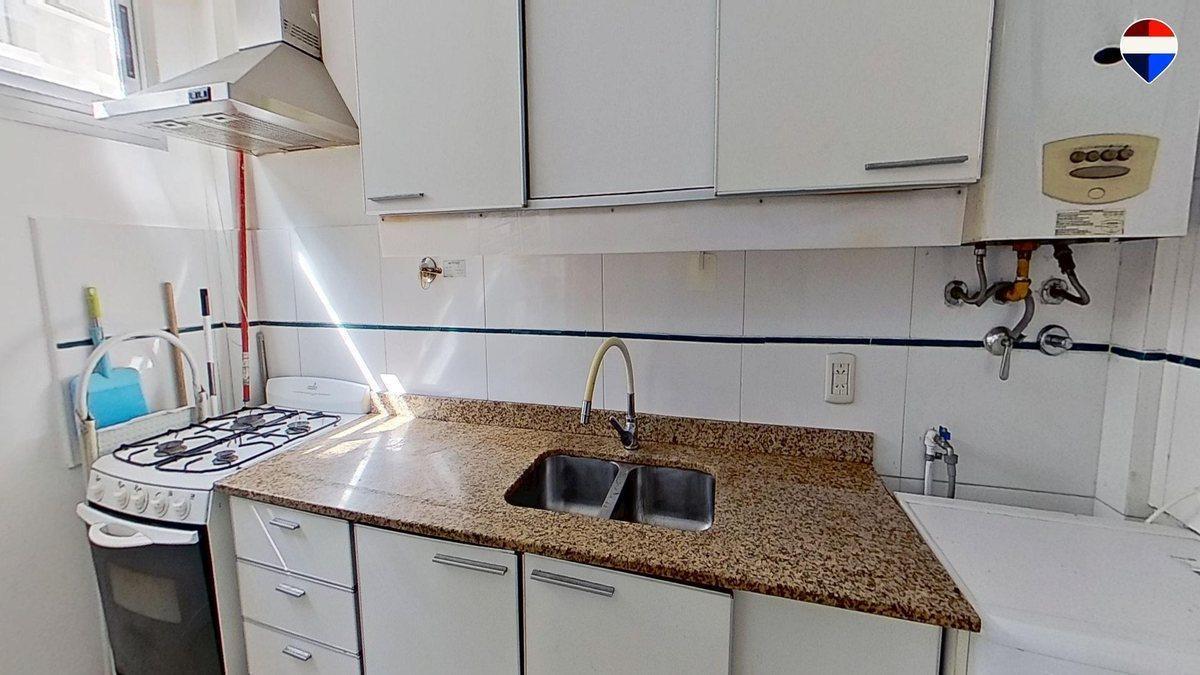Foto de VENTA Departamento 2 amb en 2 plantas P. PATRICIOS, imagen 5