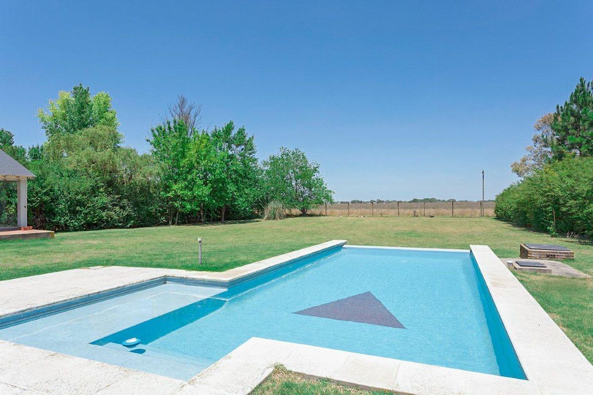 Foto de ALQUILER - CASA QUINTA - AMUEBLADA, imagen 4