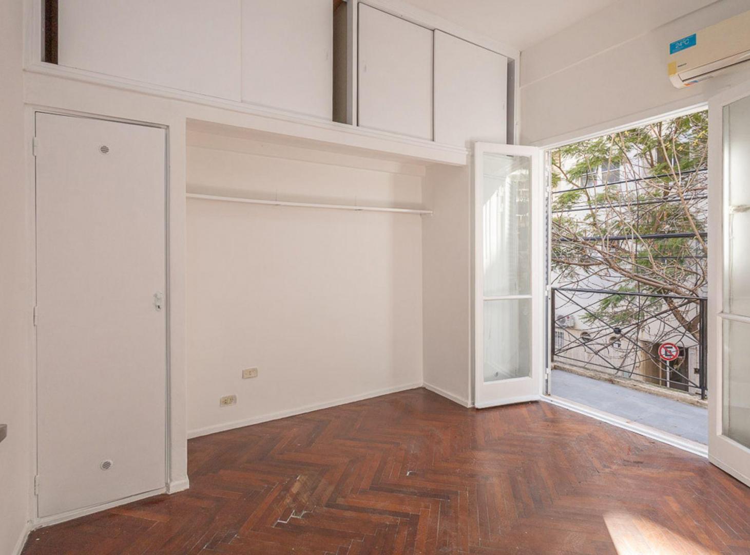 Foto de VENTA 2 AMB. BALCÓN CORRIDO BARRIO NORTE, imagen 5