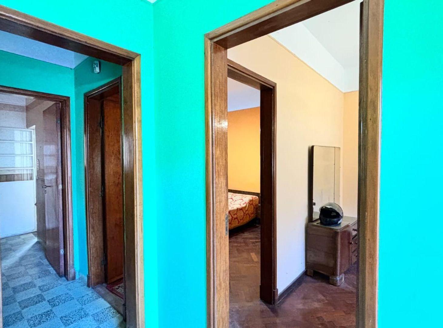 Foto de VENTA PH TIPO CASA 4 AMB OLIVOS JARDIN QUINCHO, imagen 1