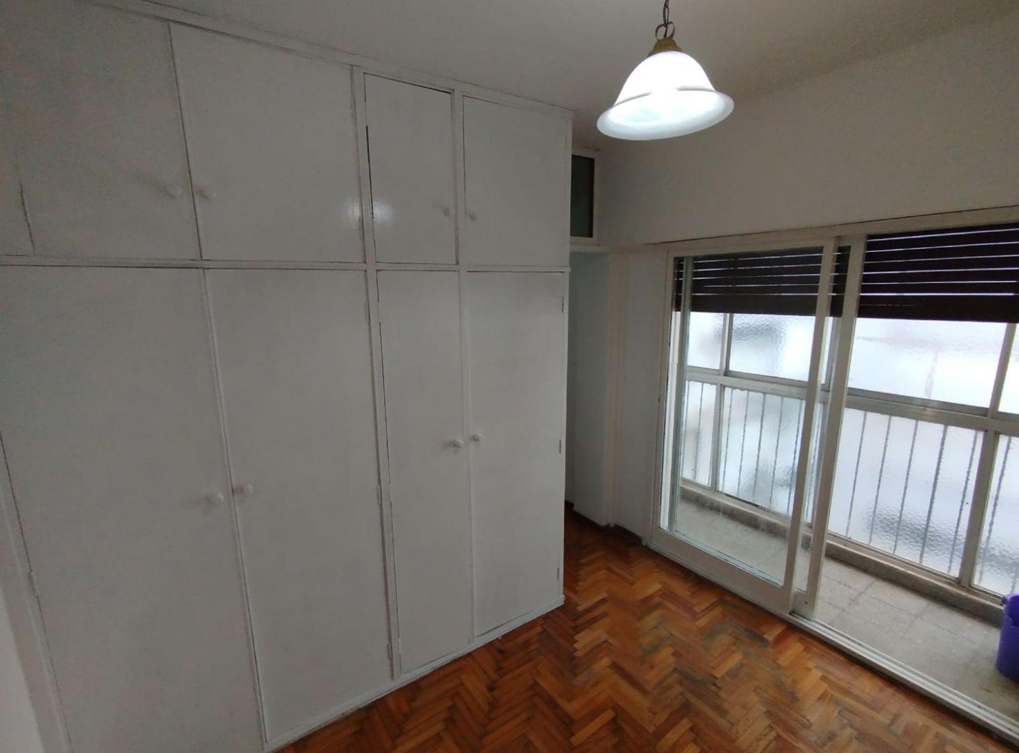 Foto de UN AMBIENTE CON BALCON EXCELENTE ESTADO, imagen 4