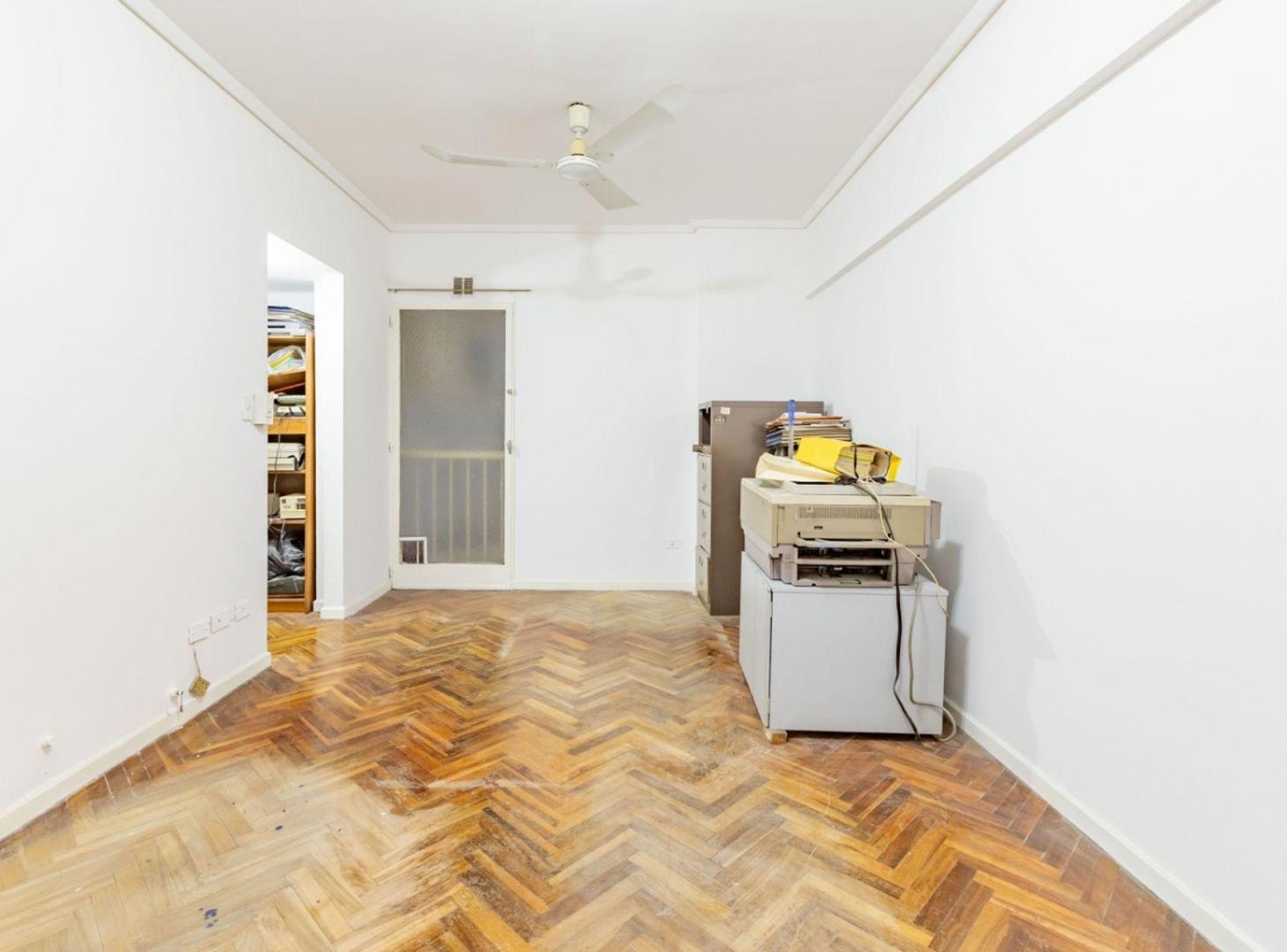 Foto de VENTA DEPTO 2 AMBIENTES OPORTUNIDAD VILLA URQUIZA, imagen 1