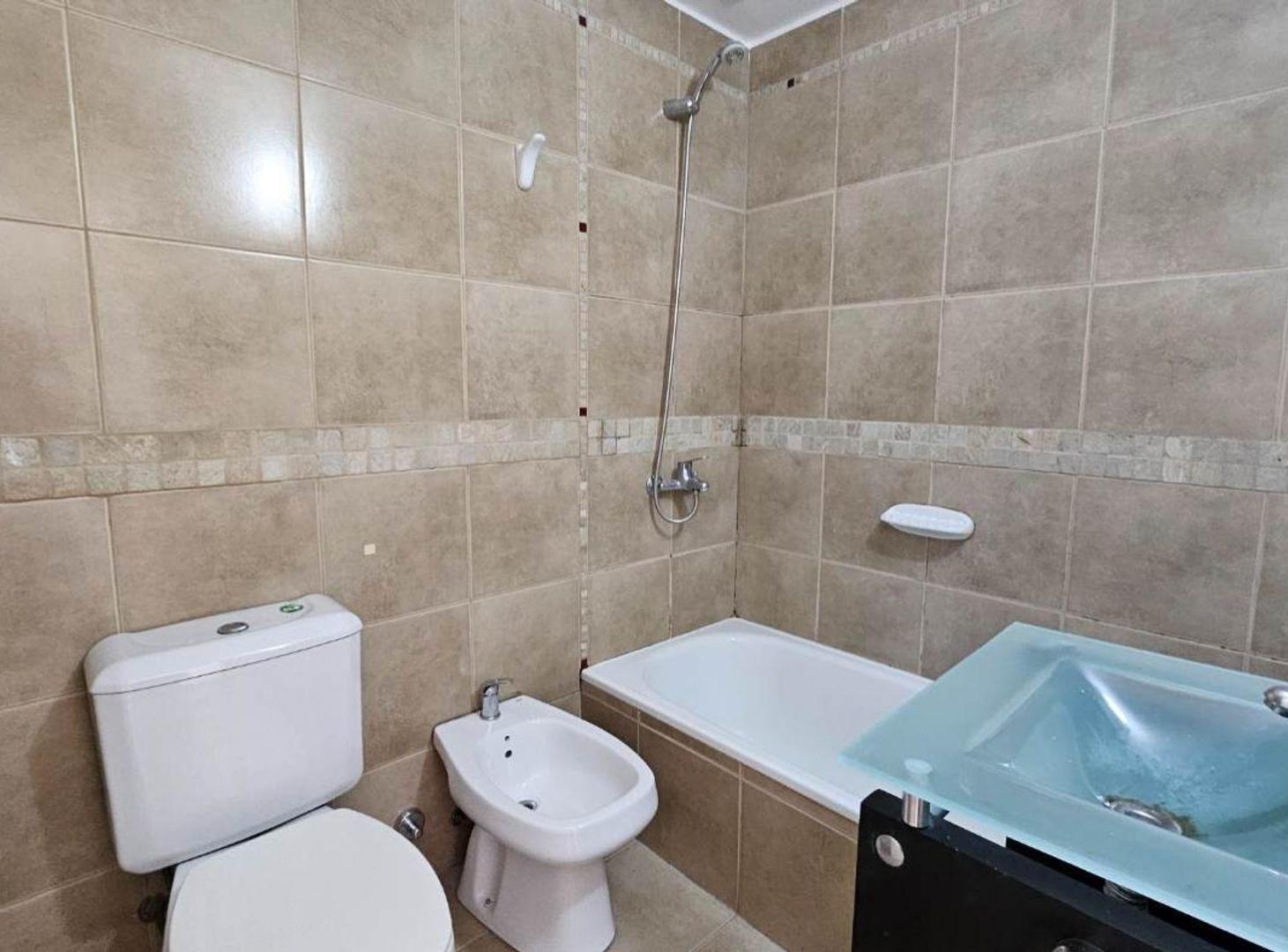 Foto de ALQUILER 1 Y 1/2 AMBIENTES C/PATIO Y BALCON NUÑEZ, imagen 1