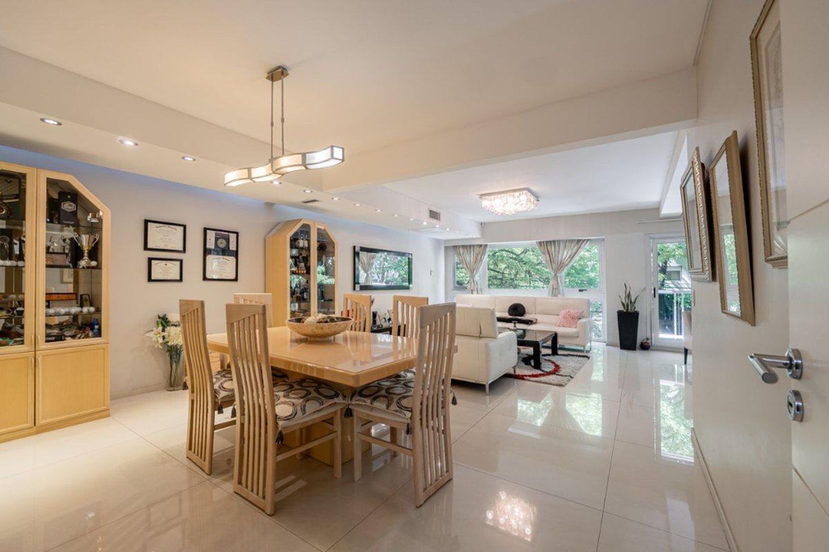 Foto de VENTA DEPARTAMENTO 5 AMBIENTES EN FLORES, imagen 2