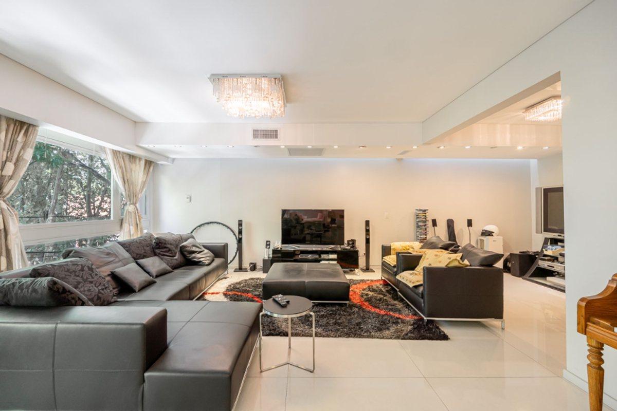 Foto de VENTA DEPARTAMENTO 5 AMBIENTES EN FLORES, imagen 1