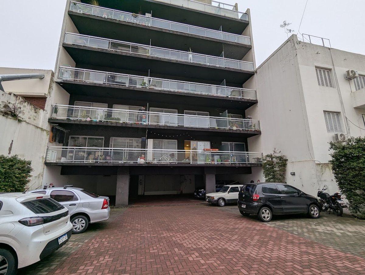 Foto de Venta cochera en edificio de Balvanera CABA, imagen 4