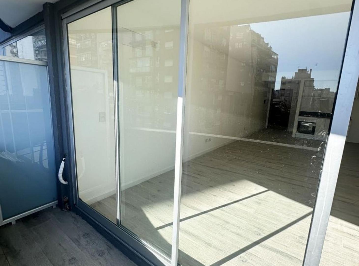Foto de Departamento venta monoambient SanCristobal balcon, imagen 2