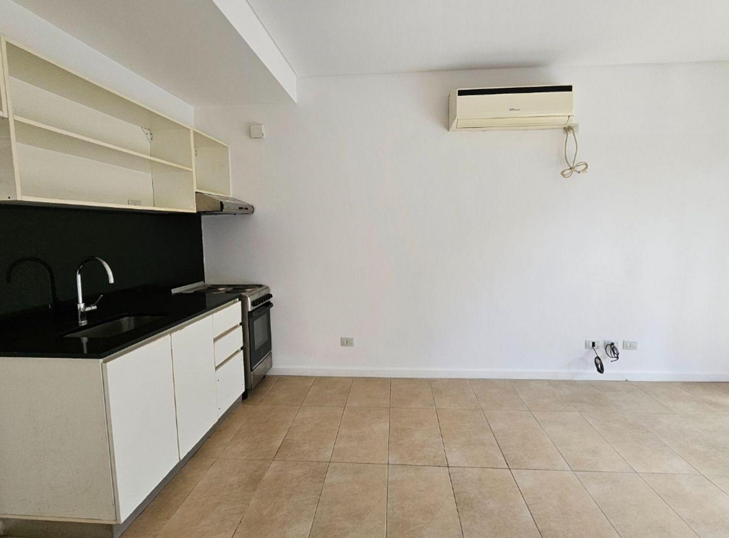 Foto de VENTA 2 AMBIENTES C/BALCÓN Y COCHERA TIGRE, imagen 4