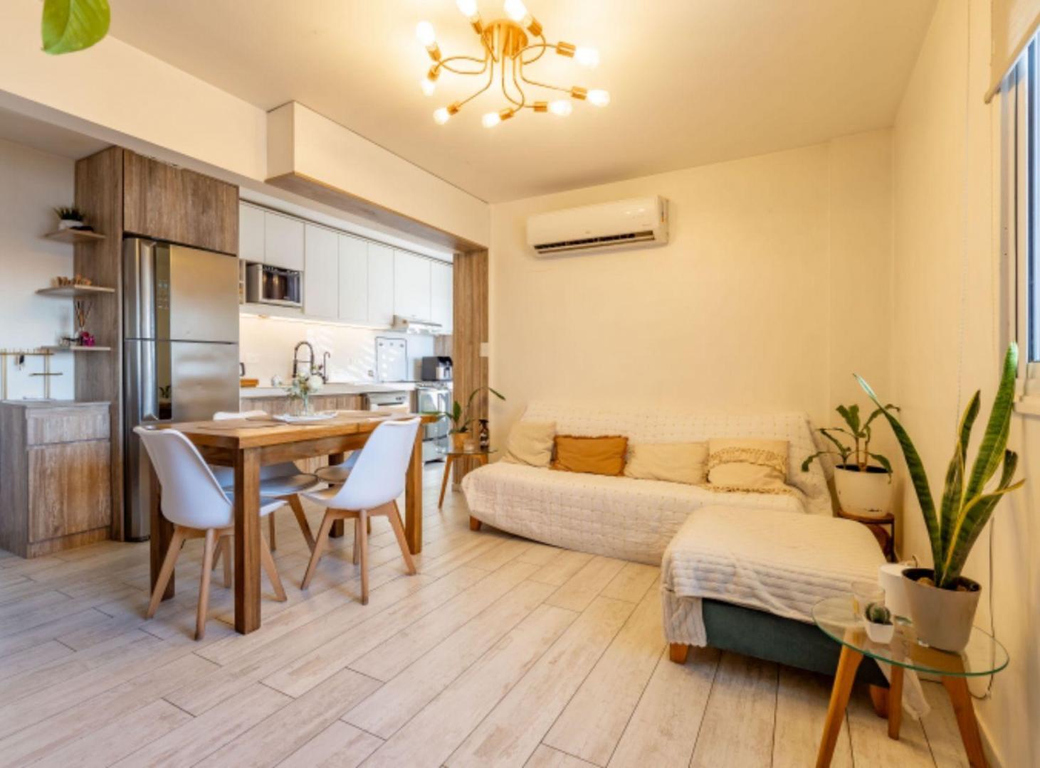 Foto de VENTA DEPARTAMENTO 4 AMB RENOVADO PISO ALTO BOEDO, imagen 3